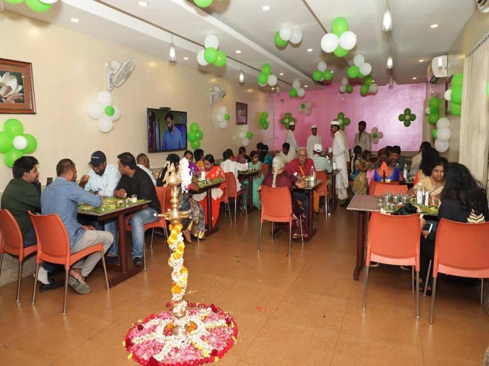 Anand Sagar Inn Bangalore Buitenkant foto